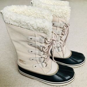 Sorel Women's Winter Boots - Cream and Black